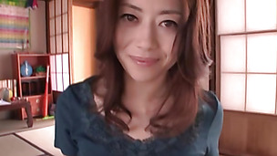 Maki Houjo Sexy mature Asian woman