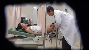 Dazzling Japanese AV model hot babe banged by her naughty doctor